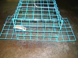 WEEKENDER 2 DOOR TRAP - P-400-BLUE