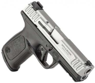 Smith & Wesson SD40 2.0 4" 14+1 - 13936
